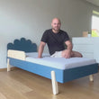 BusyKids Kinderbett NORDI MAX mit bogenförmigem Kopfteil 200 × 90 cm